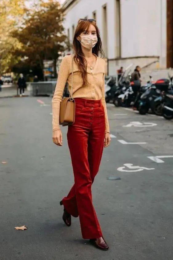 毛衣 比驼色更好穿，今年冬天“奶茶色”火了！