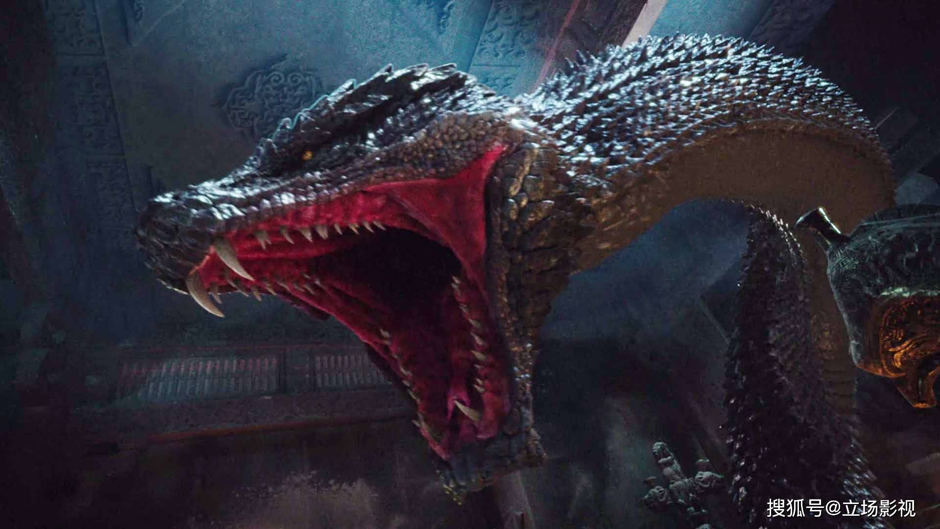 向东|上线就冲上第2，《发丘天棺》却满屏尴尬，就这也能“鬼吹灯”？