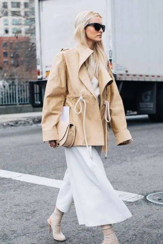 毛衣 比驼色更好穿，今年冬天“奶茶色”火了！