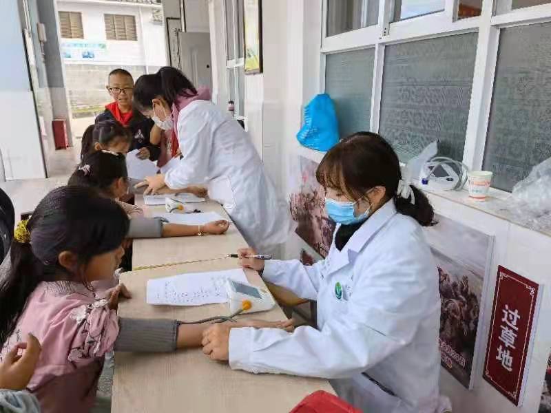 腰围|腾冲市北海乡中心小学开展医学体检