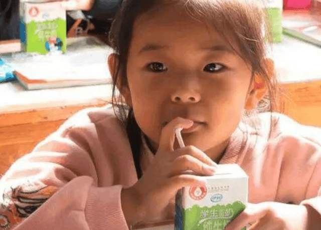 因为|父母都矮,女儿10岁162cm，儿科专家：做好4点青春期后还能长高3CM