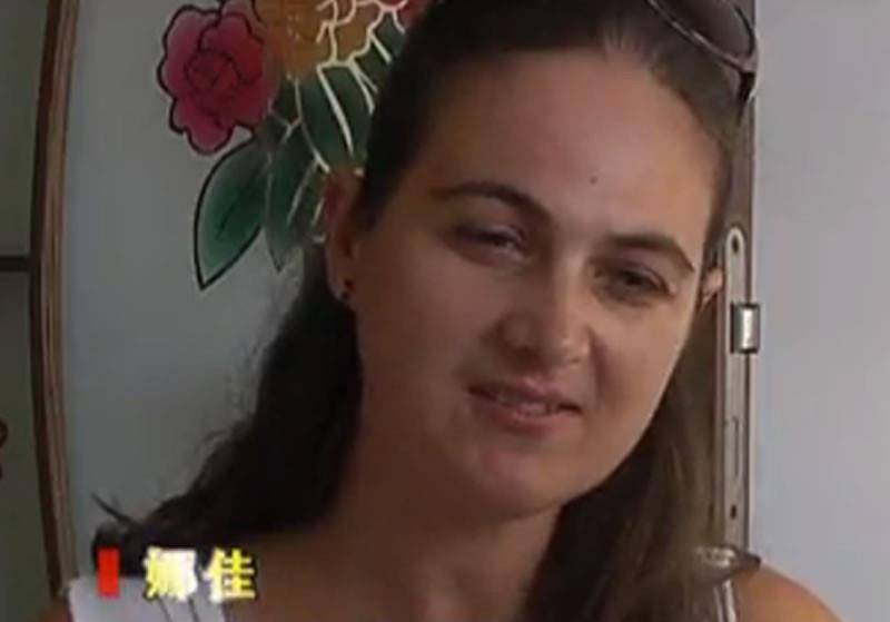 如今又是7年过去了,45岁的娜佳仍然在中国生活,她的大儿子,二儿子都已