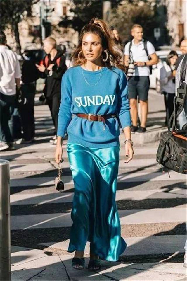 身材 女生约会时,尽量别穿这3条“廉价裙”,看着寒酸又特招男生嫌弃