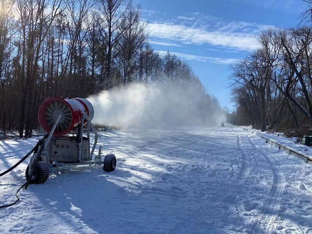 延安|净月潭滑雪场开板 一起约一段“冰雪奇缘”吧！