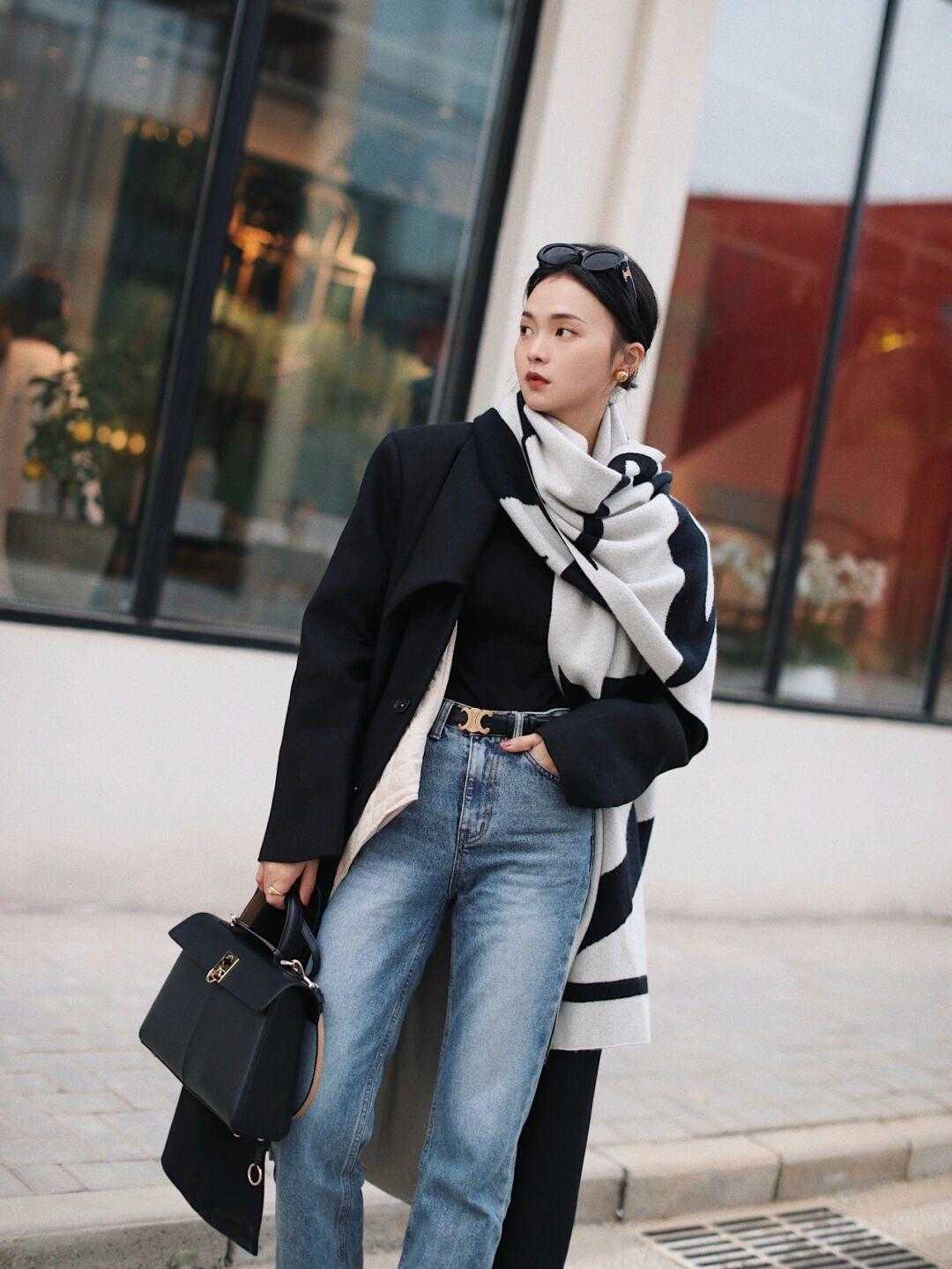 整体 冬天的大衣千万别乱选，这几款保暖又大气，普通人也能穿出高级感