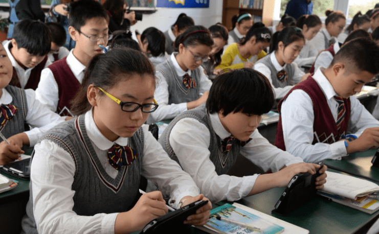 原创中等生想要成为尖子生需要跨越多少的困难班主任说出学生心声