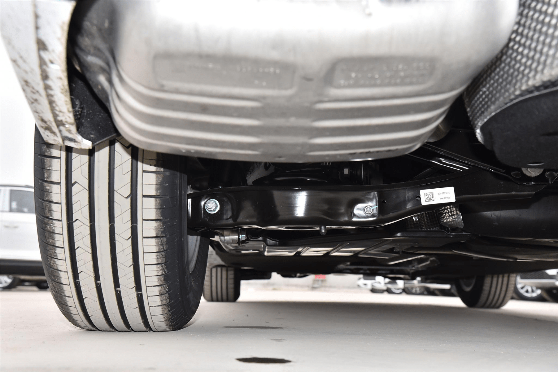 b级车的标杆大众迈腾落地只要16万多看完还值得买吗