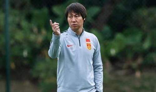 秘鲁|太瞧不起国足了吧？这签刚抽完！铁指导世界杯出线概率就0.00%？