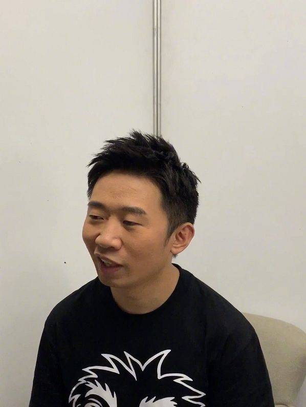 有种"不公平遗传"叫杨迪,上帝吻了亲妹杨莎,却忘记为他开窗