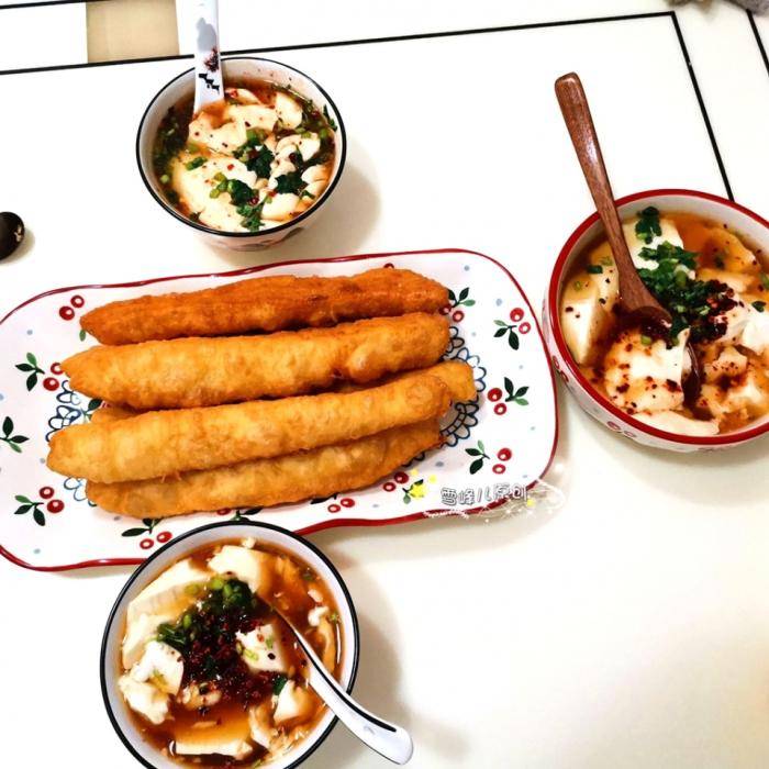 山东|这家人的早餐真接地气，一看就知道是山东人，网友：还真看不出来