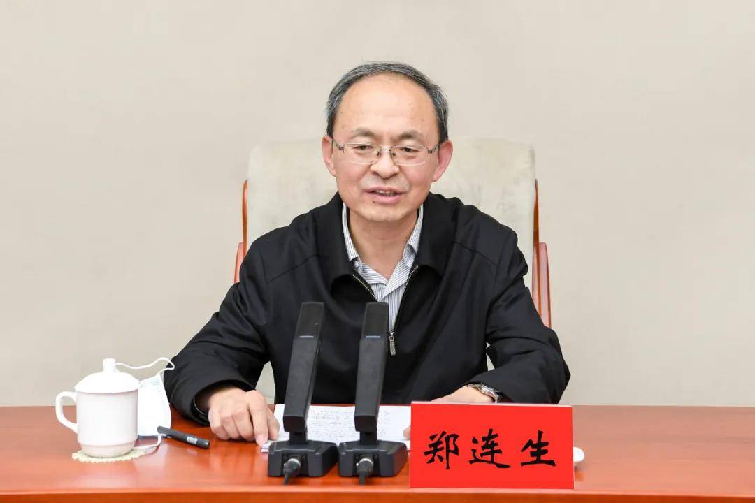 山西省政法委书记图片