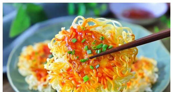 煎饼|孩子最近早餐就迷它,三天两头要吃,又香又解馋,10分钟出锅