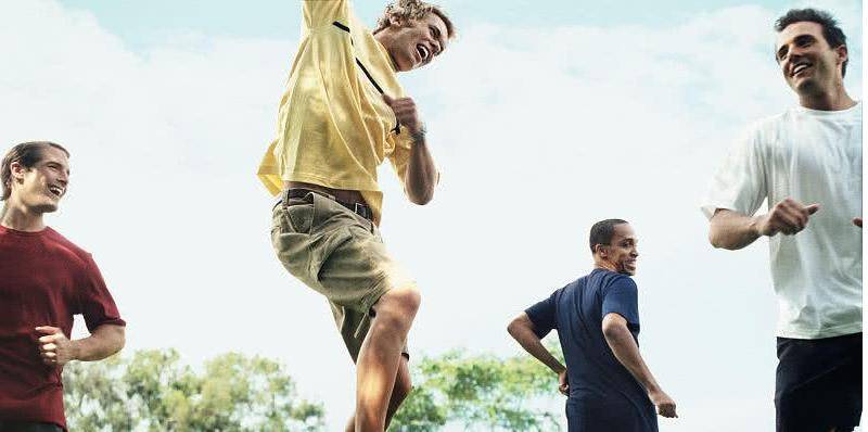 因为|晨练前,“空腹”还是“吃完早餐”健康?不少人弄错了,难怪伤身