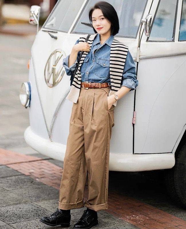 显高 时尚休闲外套+高腰裤