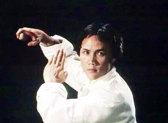 万梓良|亚视30年最帅型男大集锦,江华、万梓良、何家劲都在其列