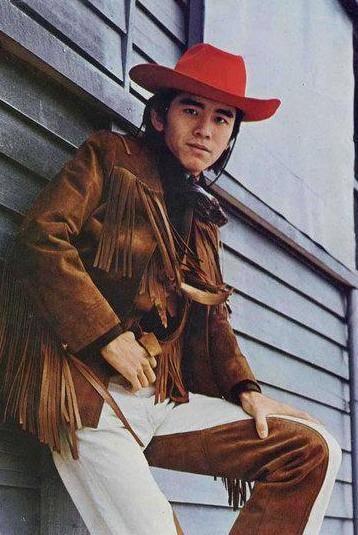 万梓良|亚视30年最帅型男大集锦，江华、万梓良、何家劲都在其列