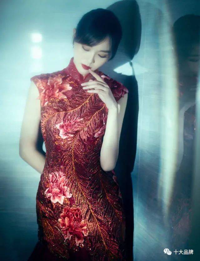 赵丽颖 女生永远可以相信旗袍 这些穿旗袍的女星?哪个最符合你的审美?