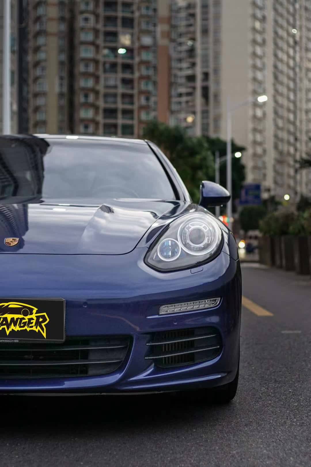 保时捷帕拉梅拉ichangericr改变者改色膜超亮金属银河蓝