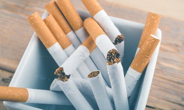 生活|6件事，日常多做一次，肝脏就多受一次“折磨”