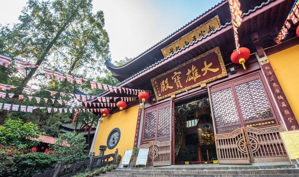  原创 杭州第一网红寺庙，位于灵隐寺四周，和四周古刹合称三天竺
