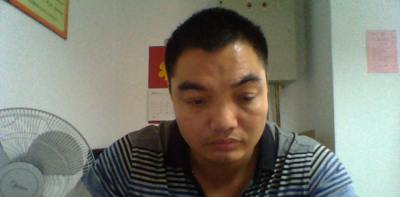 肝脏|40岁男子，喝酒回家呕吐便血，医生：肝硬化了，早在之前就有症状