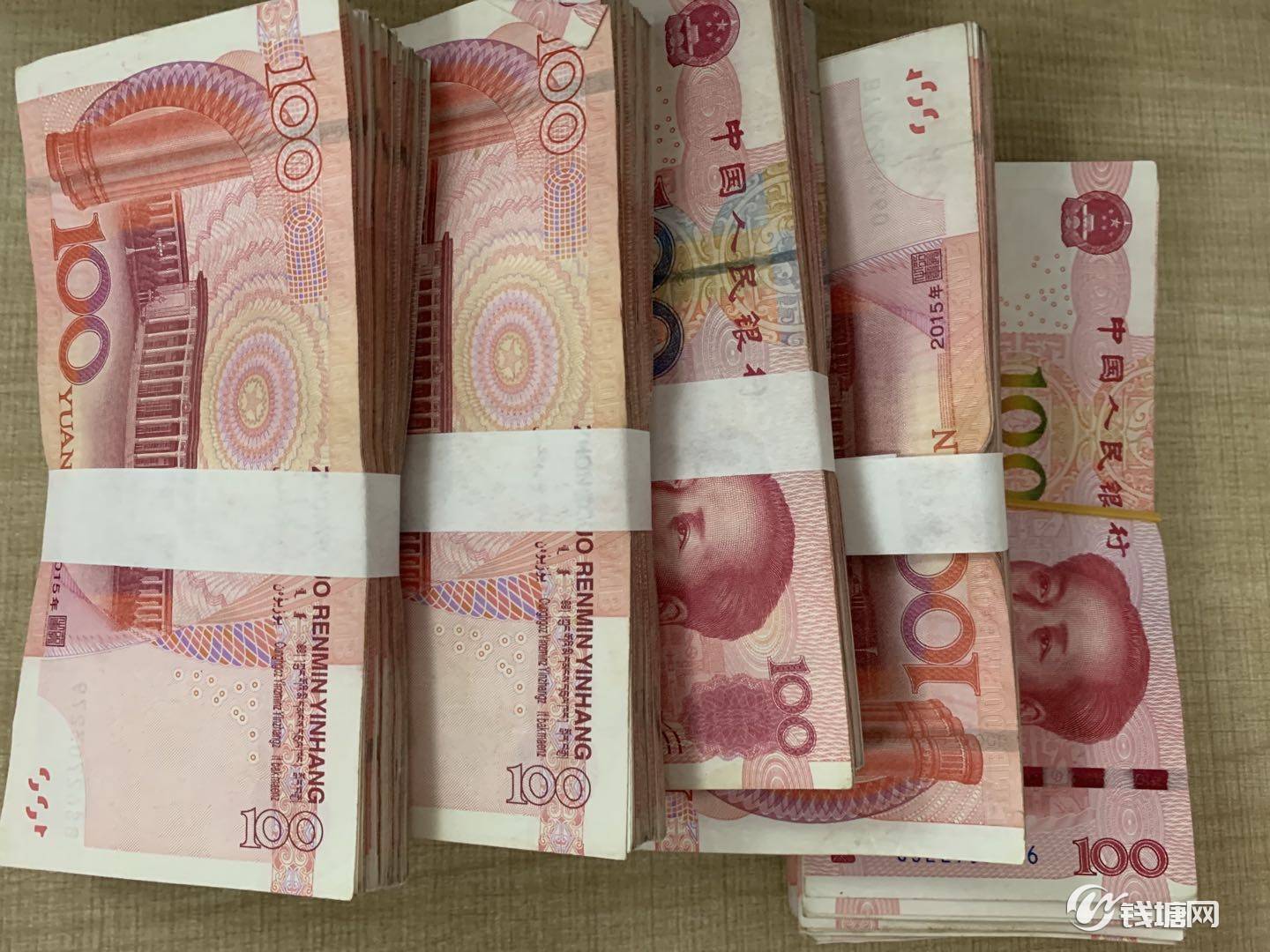 义蓬一男子报案:给照片让挑选,花2000选了个女孩,最后亏大_转账_对方