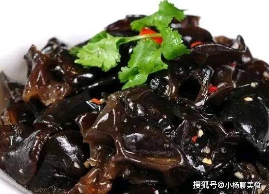 垃圾|黑木耳加一宝同炒，排毒素，清垃圾，眼睛明亮，会更干净！