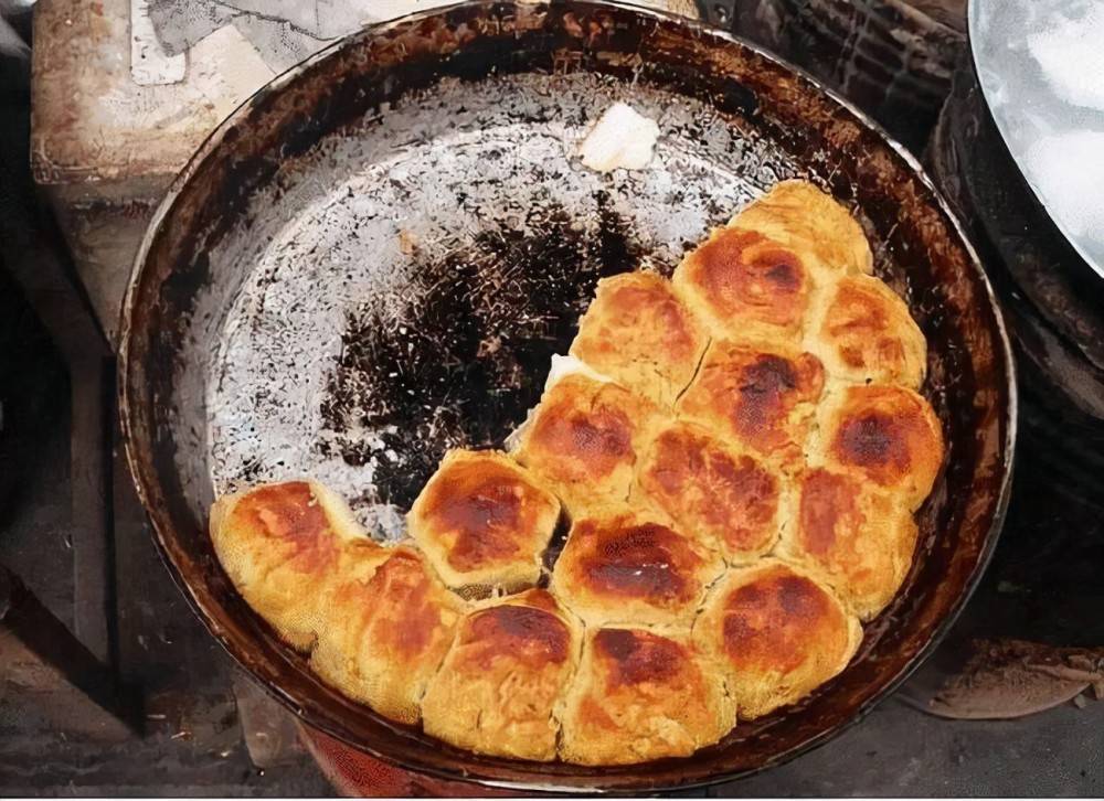 葱花|中国猪油渣美食图鉴：中国人的饮食智慧，凝聚在这些猪油渣美食里