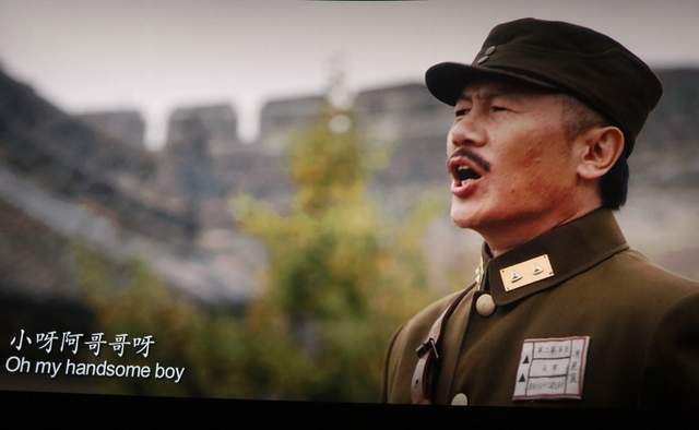 电影《半个月亮爬上来》西安首映讲述"西部歌王"王洛宾音乐人生_影片