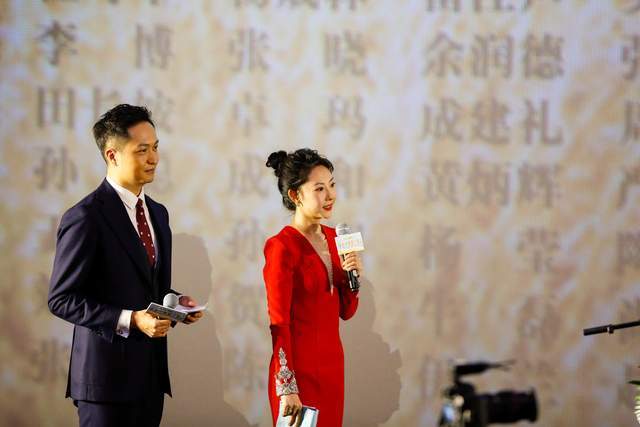 电影《半个月亮爬上来》西安首映讲述"西部歌王"王洛