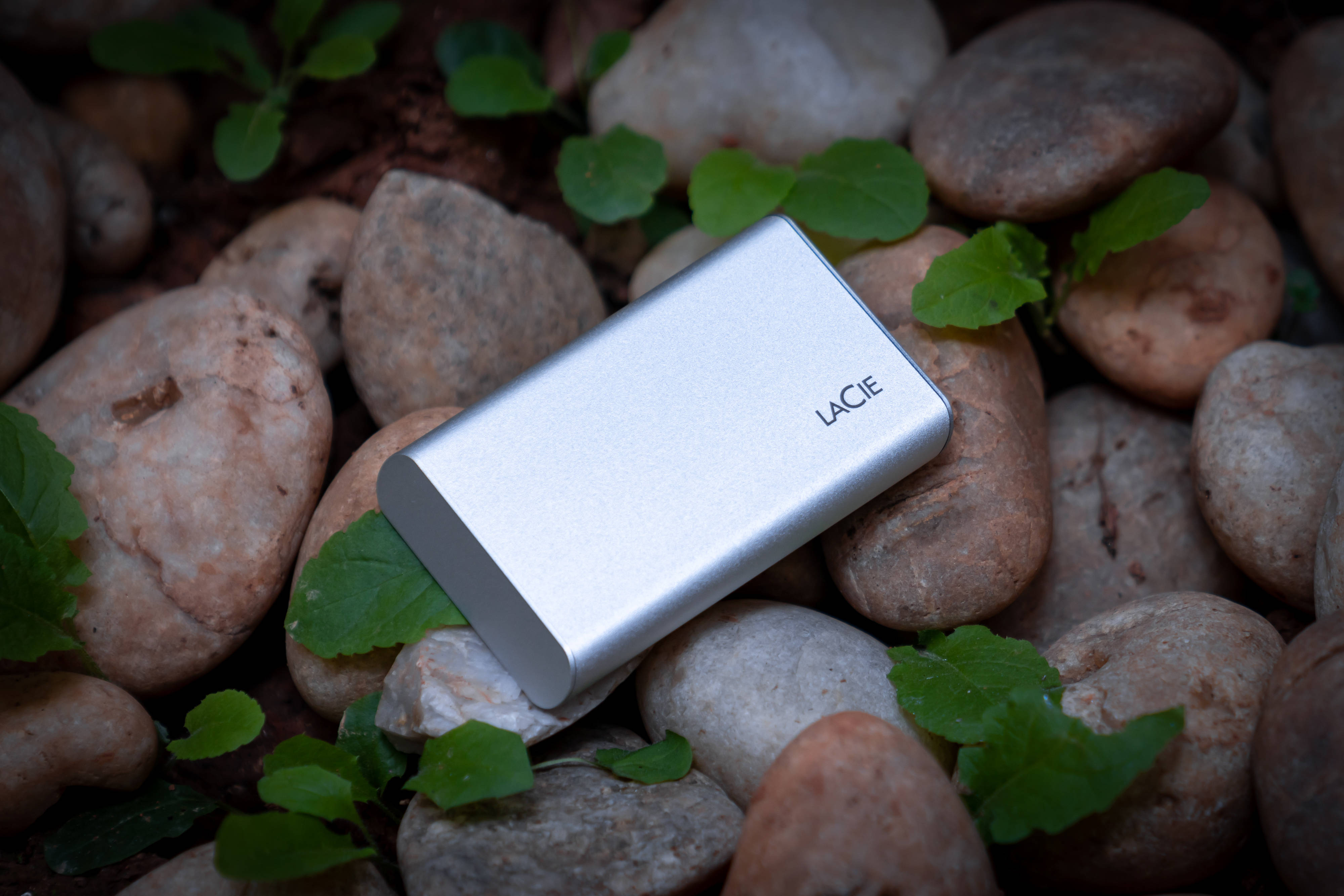 MacBook Pro 2021 有哪些好看实用的软件和配件，我来告诉你