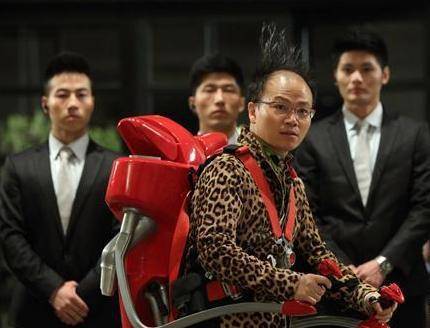 周星驰|8位抢戏的龙套演员，各有各的特色，你对谁的印象最深刻？