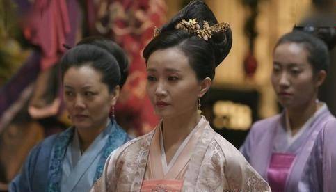 冯绍峰|《知否知否》：她是翻版“林小娘”，恃宠而骄，亲手将好牌打烂！