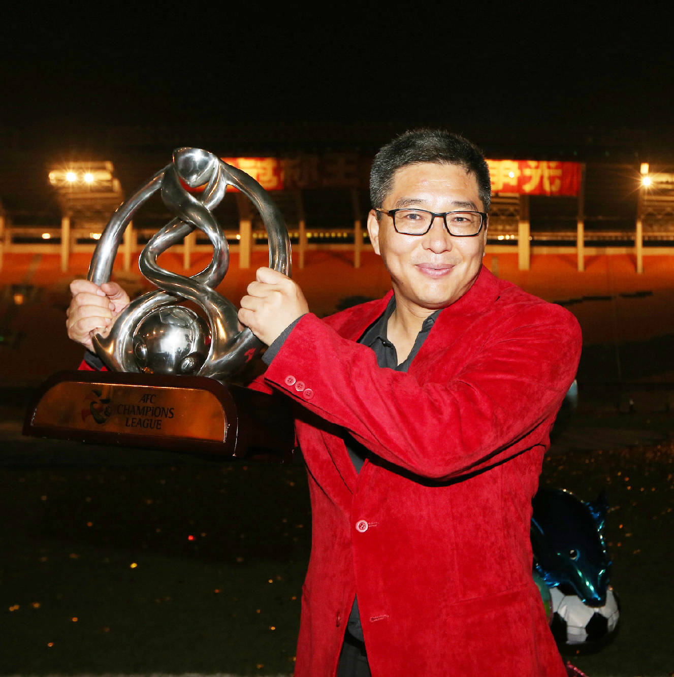 著名体育主持人刘建宏在央视当过6年临时工爱妻子爱老家农村