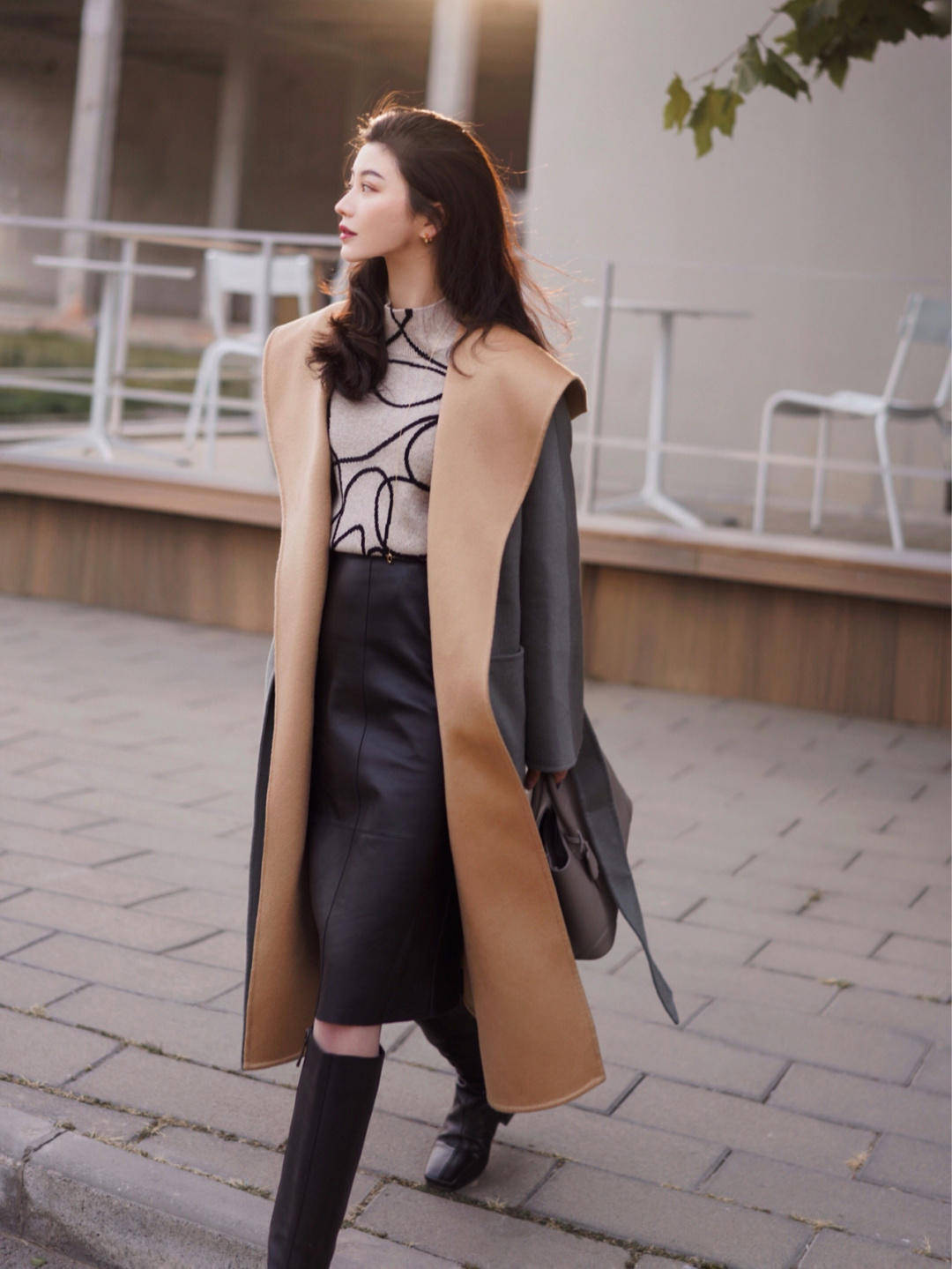 皮质 冬季赶时髦就穿“长筒靴”,优雅时尚又实用,配裤子裙子都好看