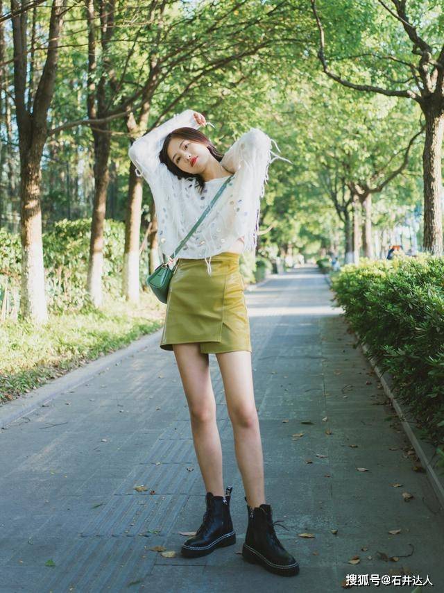 姐妹 鞋子在精不在多！初秋备齐这“两双”，时髦减龄，百搭又不挑人