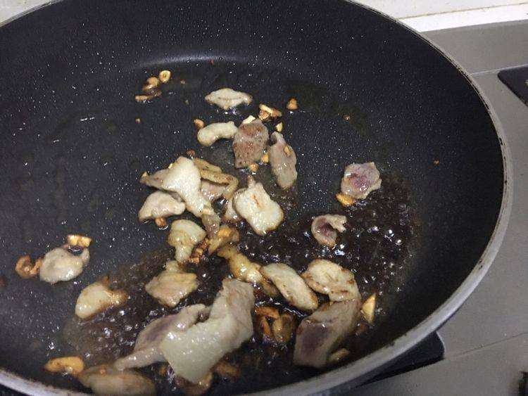 做法|家常菜腐竹炒油菜的做法，做法简单，吃起营养美味