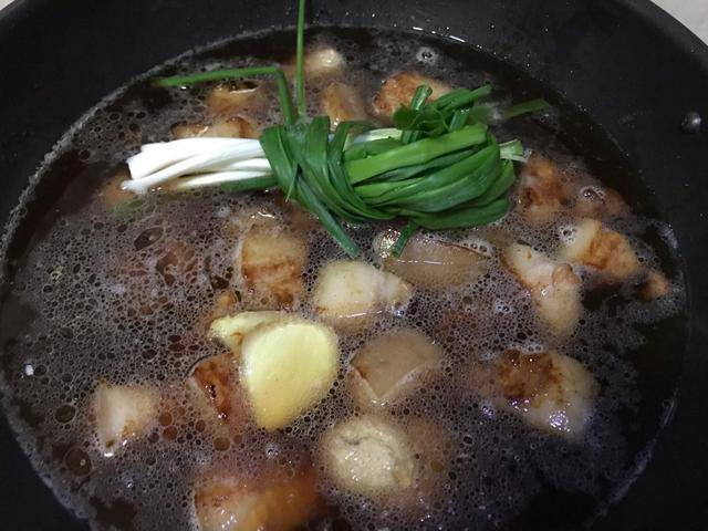 皮还|肥而不腻的红烧肉，为什么饭店做的既软糯皮还不烂？家里怎么不行