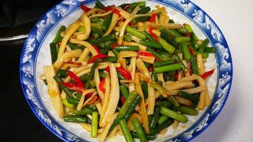 什么时候种蒜苗啊 945fda9116434c2e84619adeb567853b.jpeg