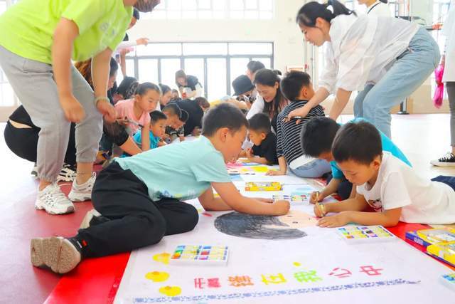 家长|忻州现代双语学校家园同心 温暖前行 | 附属幼儿园家长学校活动
