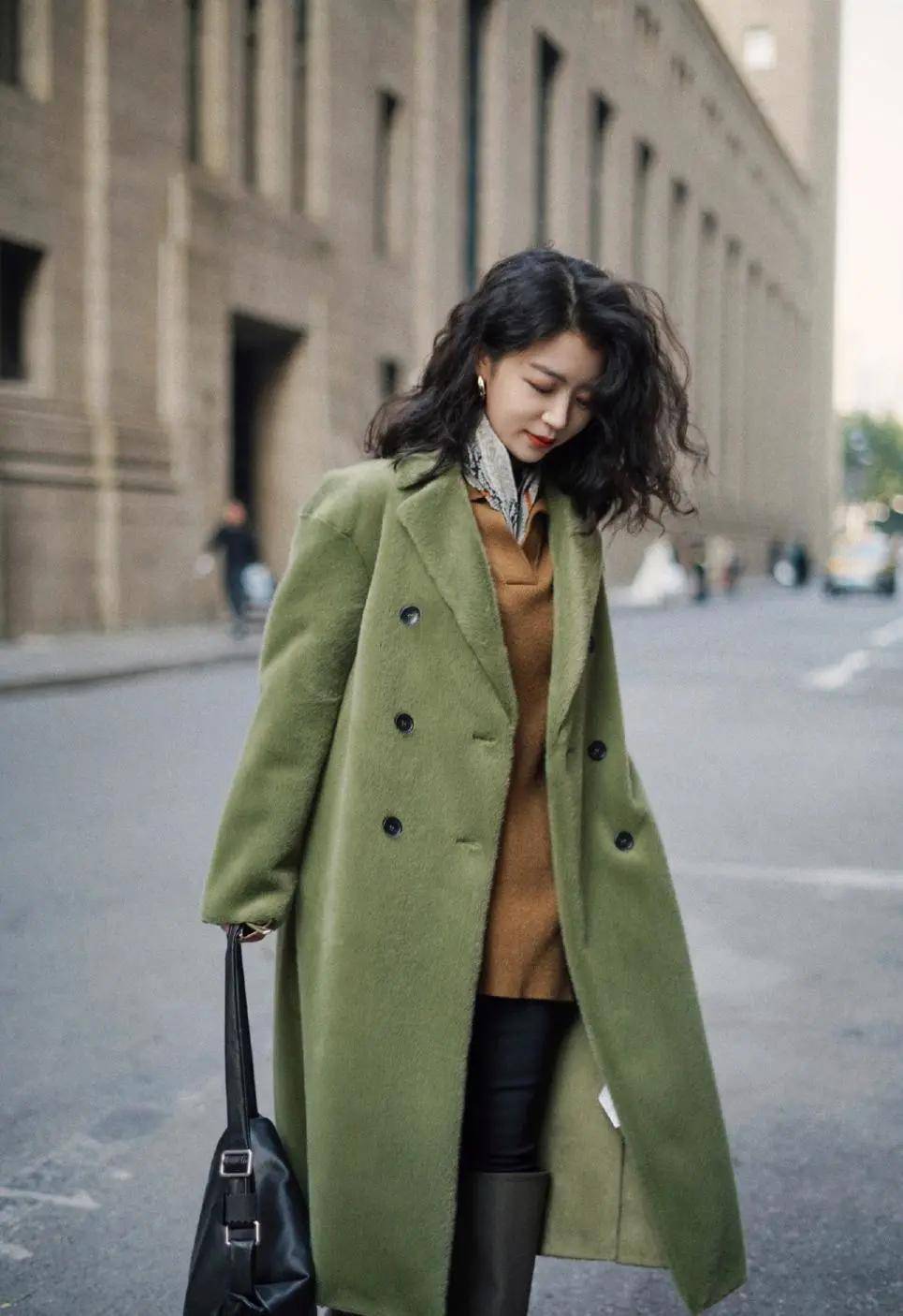 整体 三木的羽绒服穿搭绝了,冬季这样穿,每一套跟着穿就很美
