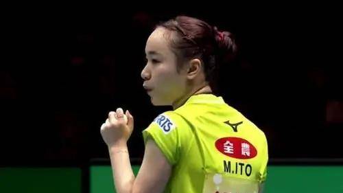 孙颖莎伊藤美诚东京团体赛 40d08321a5744048bf0dd57405f7b84a.jpeg