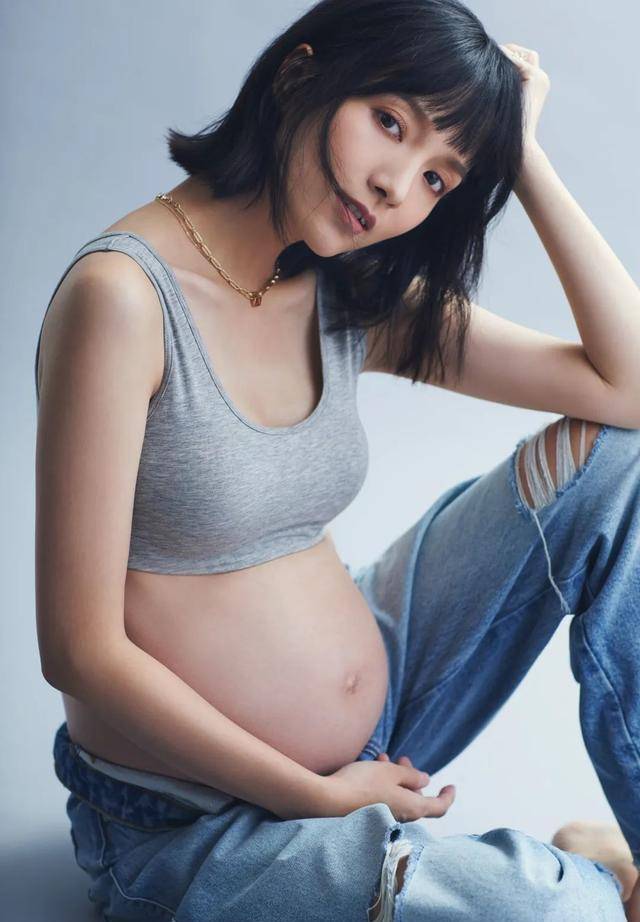原创临盆在即tvb童颜女星分享产前巨肚照跟老公结婚四年拼了三胎