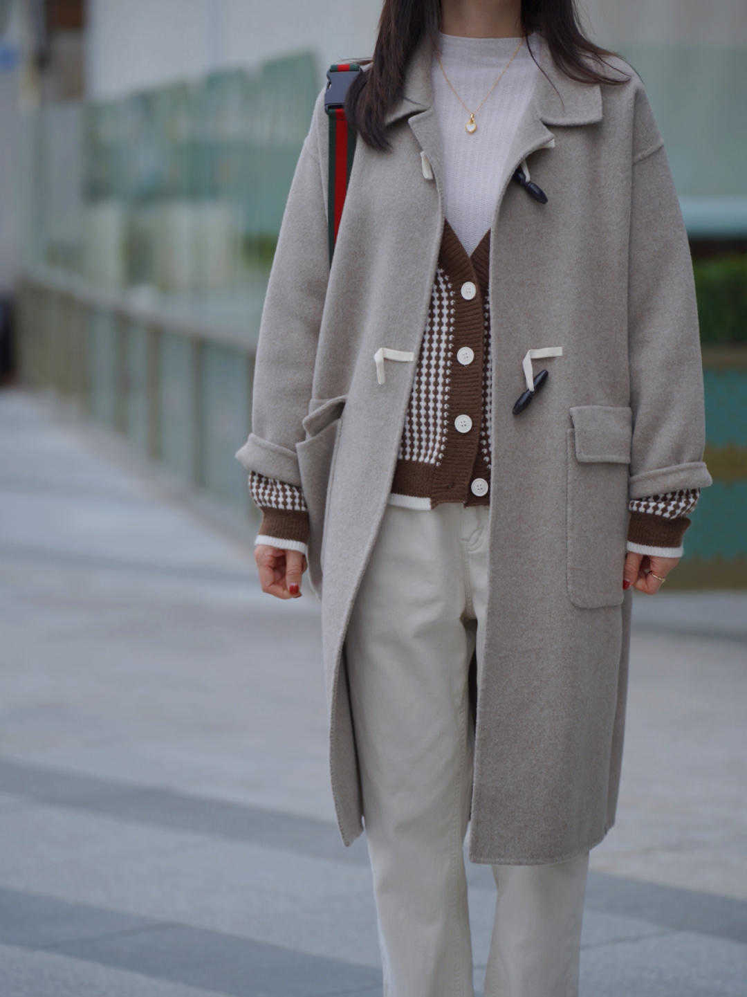 颜色 冬天穿大衣不要将就，试试这几款，简约利落又高级，照着穿准没错