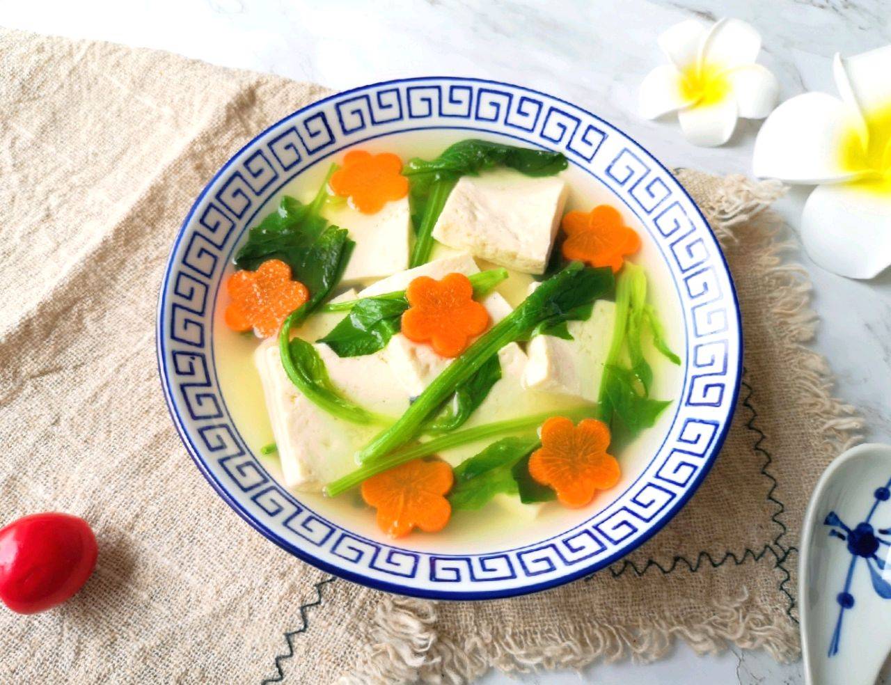 波菜豆腐图片