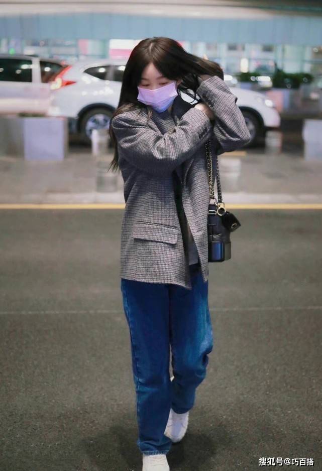 身材 徐梦洁穿衣怎么可以这么“犯规”！真实年龄27，看起来却像21