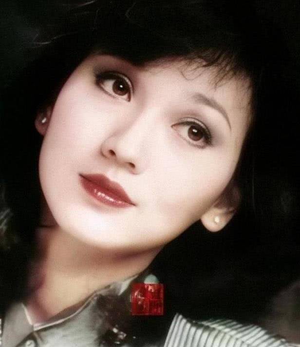 原创赵雅芝年轻时到底有多美看到她30年前的照片后