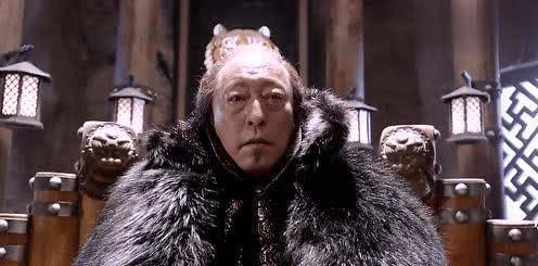 张晚|锦鲤剧组或再添实锤？继男主爆红，老戏骨获奖后，新人也待爆