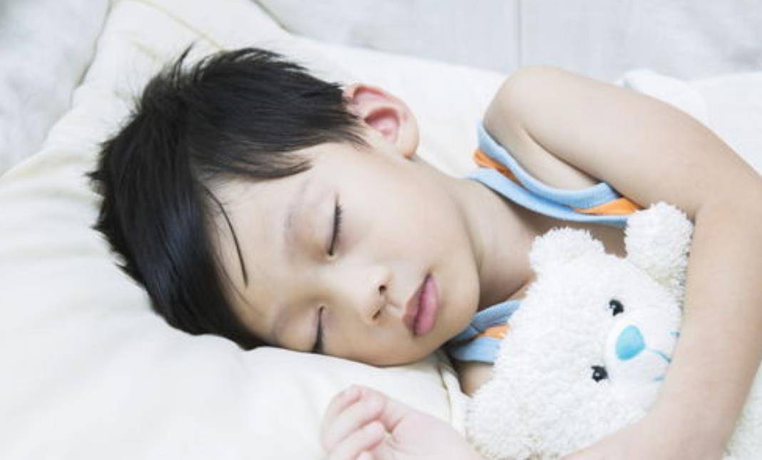 家长|宝宝不愿睡午觉，家长没必要强迫，这3种办法帮你化解