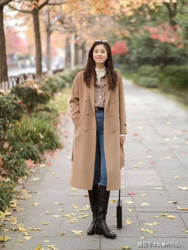 身材 初冬的正确打开方式，“大衣＋裤子”才是王炸cp，时髦保暖又利落